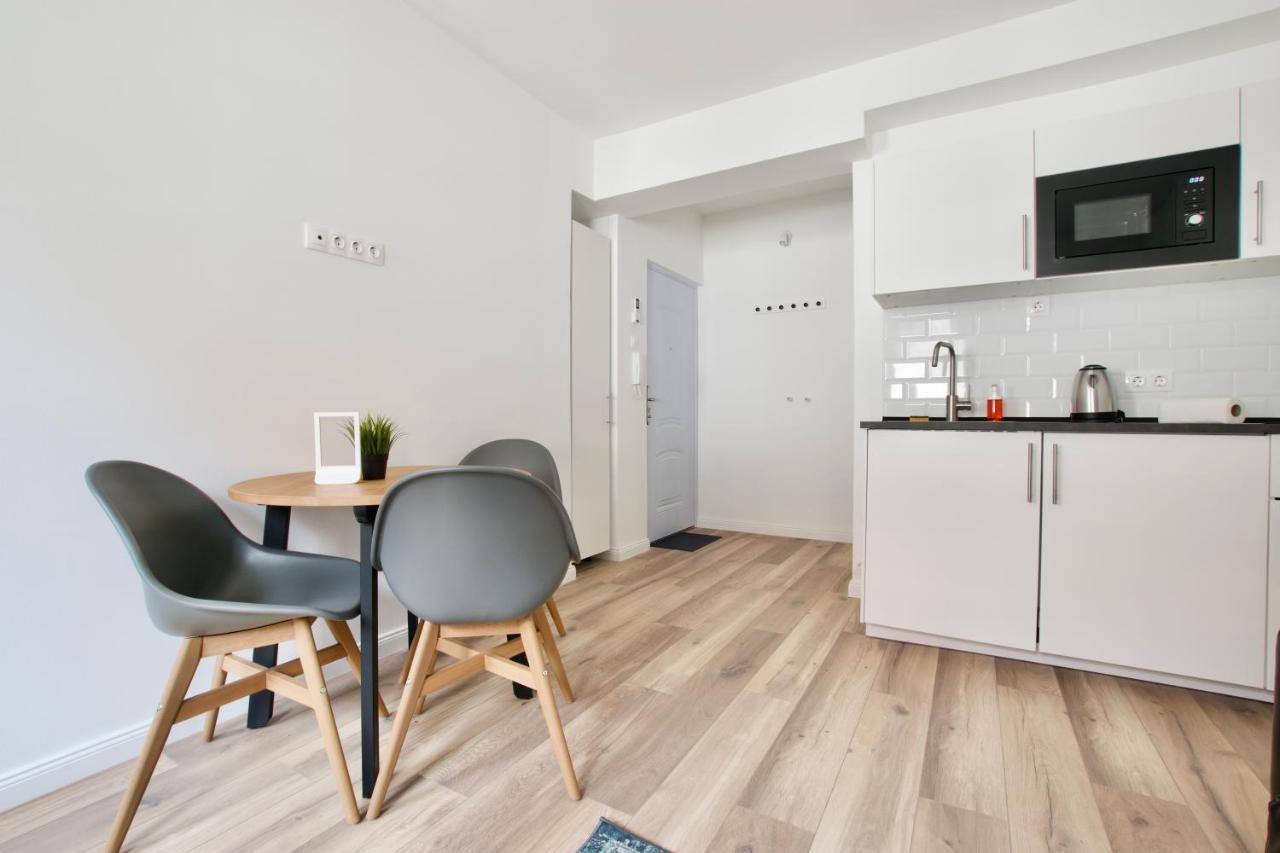 Standard Apartment By Hi5 - Dessewffy 37 Suites Budapest Eksteriør bilde